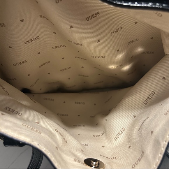 Guess Black Bag - Picture 9 of 16